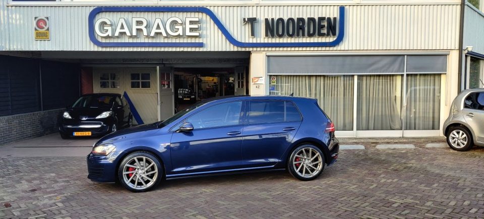 VOLKSWAGEN GOLF 2.0 TSI GTI DSG 5 Deurs, Navi, PDC